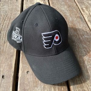 New Era 2010 Philadelphia Flyers Stanley Cup Final NHL Hat Small/Medium